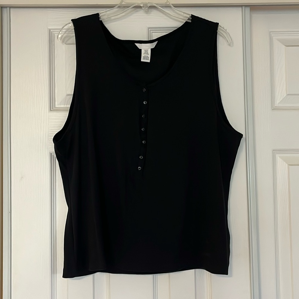 Black button down ribbed tank